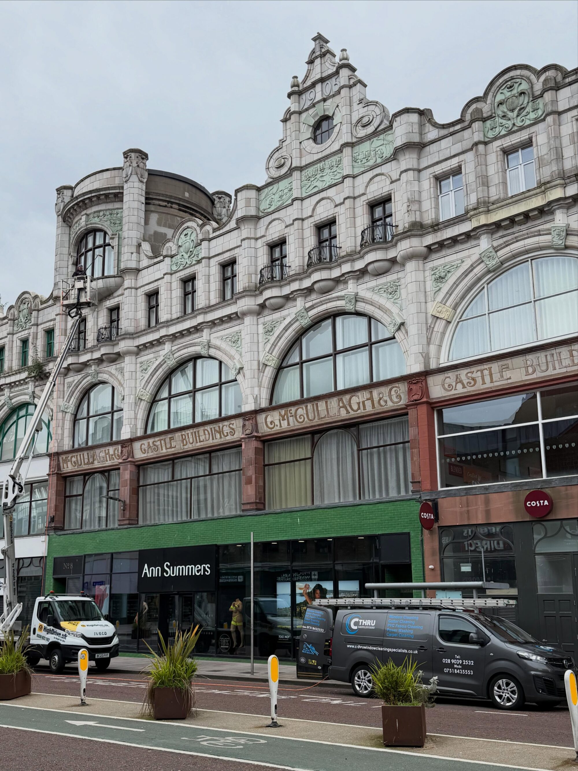 Window Cleaning for Businesses in Belfast, City Centre